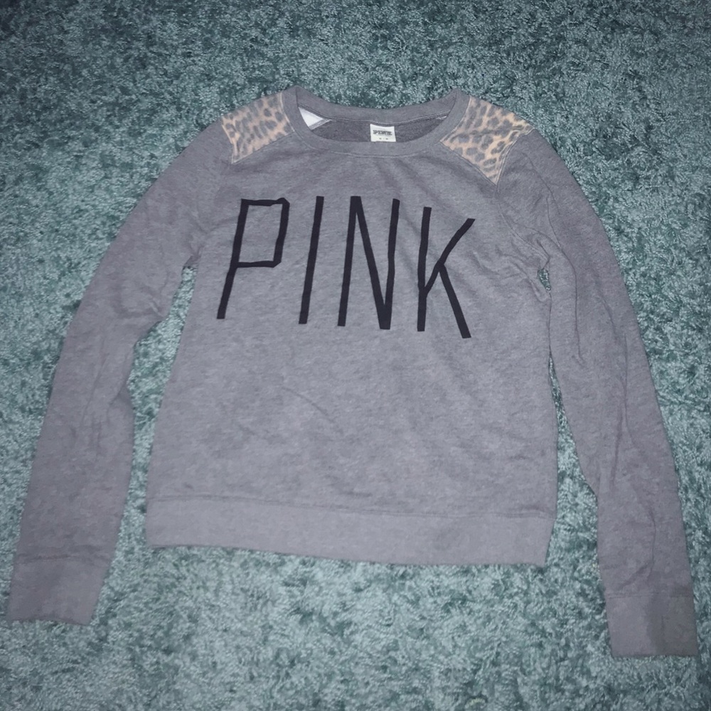🔥PINK crewneck sweater
